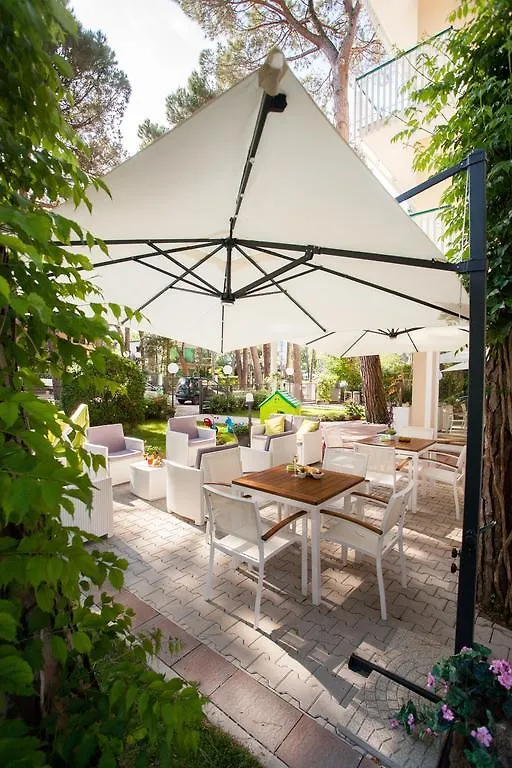 B&B Isabella Μιλάνο Μαριτίμα